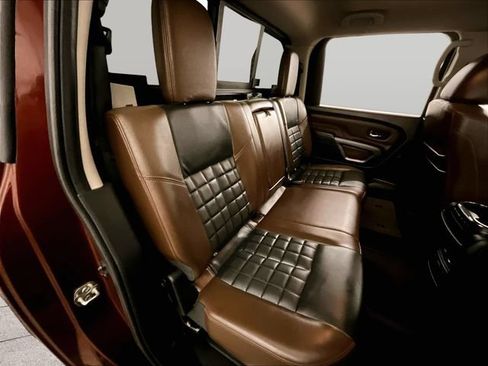 Used 2016 Nissan Titan Platinum Reserve AWD/4WD image 27