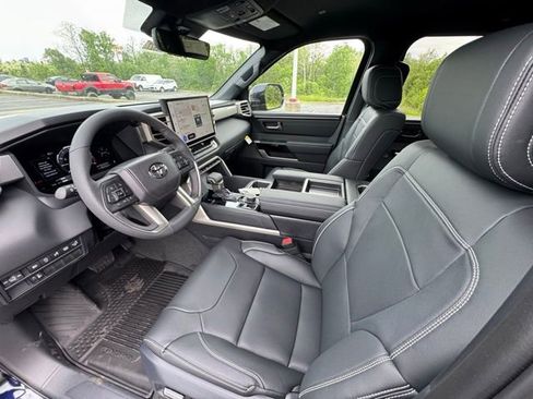 New 2026 Toyota Tundra Limited AWD/4WD image 11