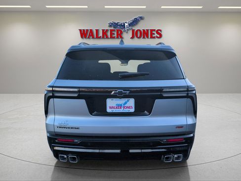 Used 2026 Chevrolet Traverse RS FWD image 30