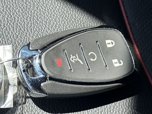 Used 2024 Chevrolet Equinox RS w/ RS Leather Package FWD image 28