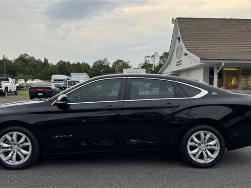 Used 2016 Chevrolet Impala LT w/ Convenience Package FWD image 12