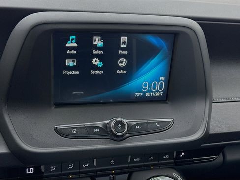 Used 2018 Chevrolet Camaro LT image 9