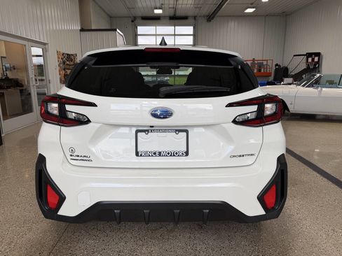 Used 2024 Subaru Crosstrek 2.0i image 36
