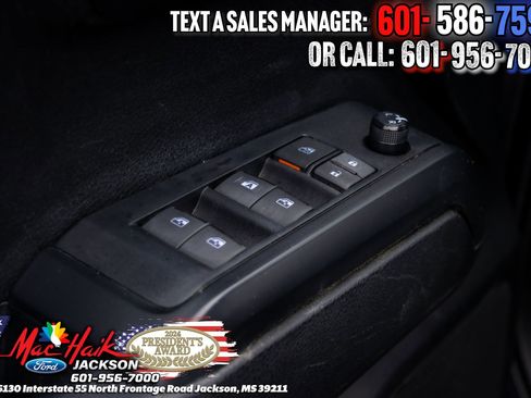 Used 2023 Toyota Tacoma SR AWD/4WD image 12