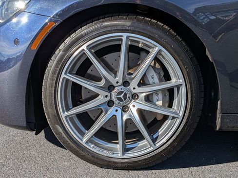 Used 2022 Mercedes-Benz E 350 4MATIC Sedan image 13