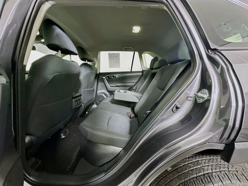 Used 2024 Toyota RAV4 LE image 27