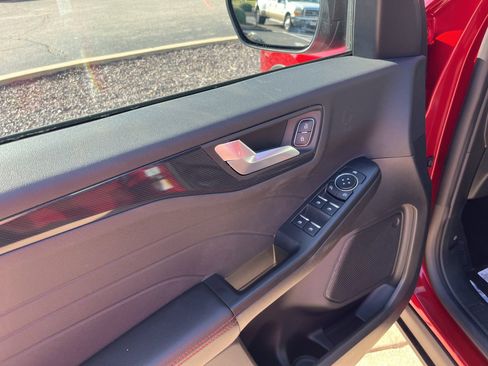 New 2026 Ford Escape ST-Line image 28