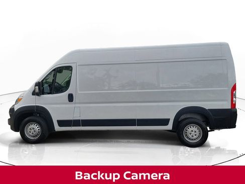 Used 2025 RAM ProMaster 3500 w/ Convenience Group FWD image 2