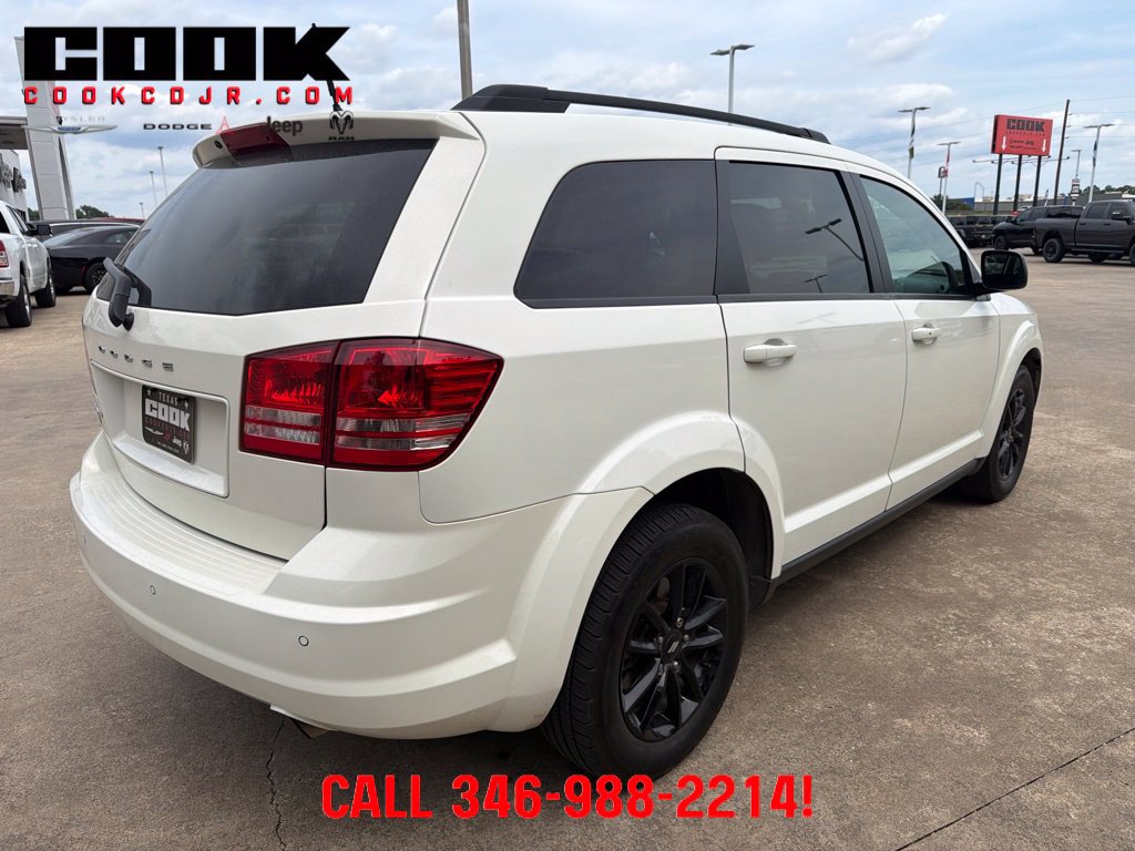 Used 2020 Dodge Journey SE w/ Blacktop Package FWD image 6