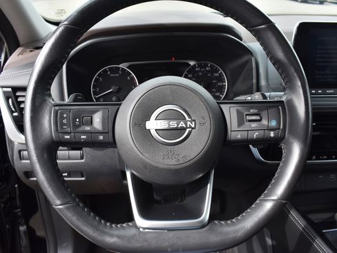 Used 2023 Nissan Rogue SL image 13