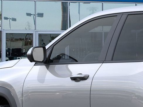 New 2026 Chevrolet Equinox LT w/ Safety and Technology Package image 12