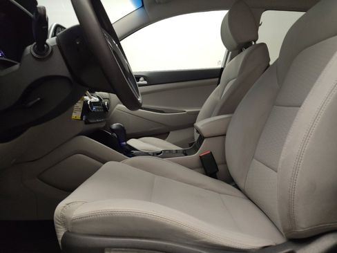 Used 2020 Hyundai Tucson SE FWD image 17