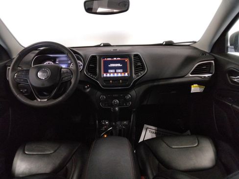 Used 2021 Jeep Cherokee Trailhawk image 41