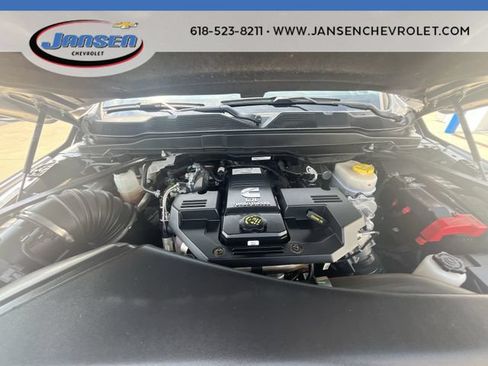 Used 2024 RAM 2500 Laramie w/ Safety Group AWD/4WD image 30