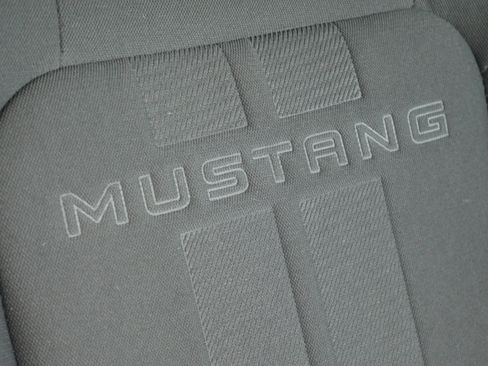 Certified 2021 Ford Mustang GT RWD image 24