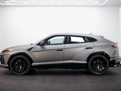 Used 2019 Lamborghini Urus image 10