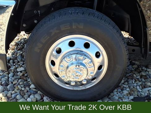 Used 2024 RAM 3500 Laramie AWD/4WD image 31