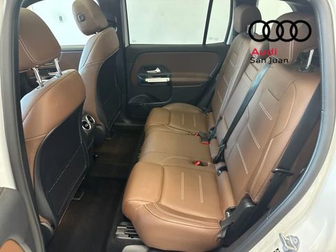 Used 2021 Mercedes-Benz GLB 250 GLB 250 image 23