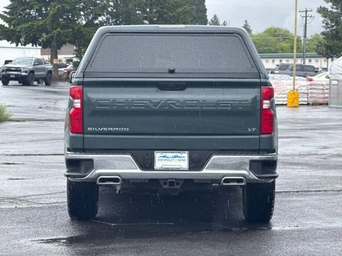 Used 2025 Chevrolet Silverado 1500 LT AWD/4WD image 7