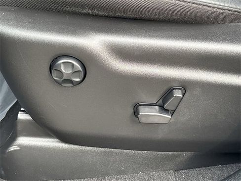 Certified 2023 Dodge Durango GT image 19