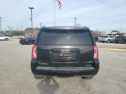 Used 2016 GMC Yukon SLT w/ Open Road Package image 10