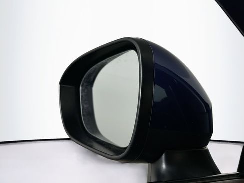 Used 2023 Nissan Rogue SL w/ SL Premium Package image 16