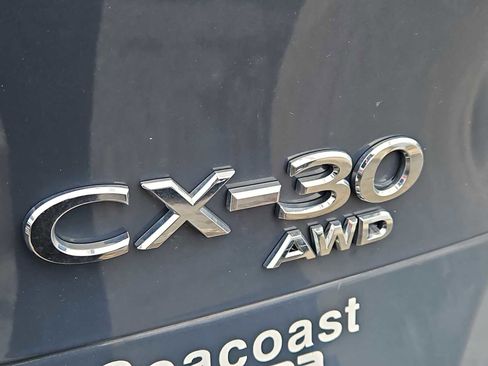 Used 2023 MAZDA CX-30 AWD 2.5 S w/ Preferred Package image 4