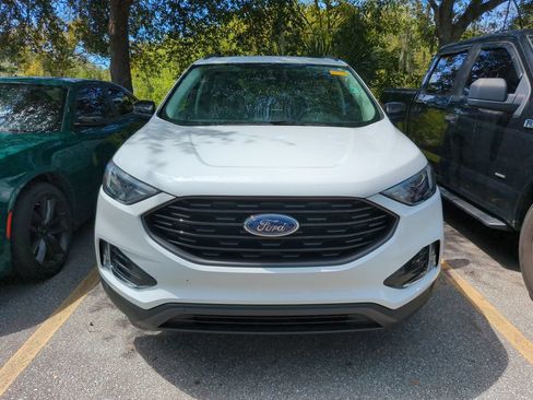 Used 2024 Ford Edge SEL w/ Sport Appearance Package AWD/4WD image 3