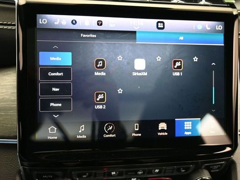 New 2025 Jeep Grand Cherokee L Overland image 14