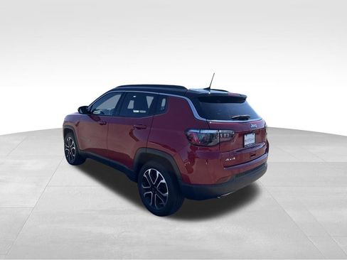 Used 2023 Jeep Compass Limited AWD/4WD image 8