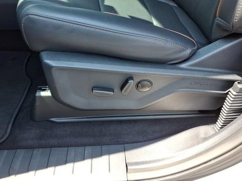 Used 2025 Ford F150 Lariat w/ Equipment Group 501A Mid AWD/4WD image 5