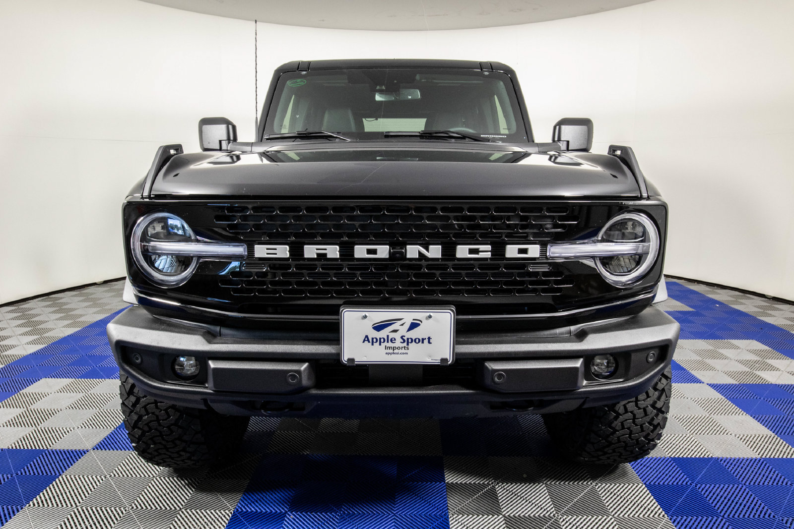 Used 2026 Ford Bronco Outer Banks AWD/4WD image 4