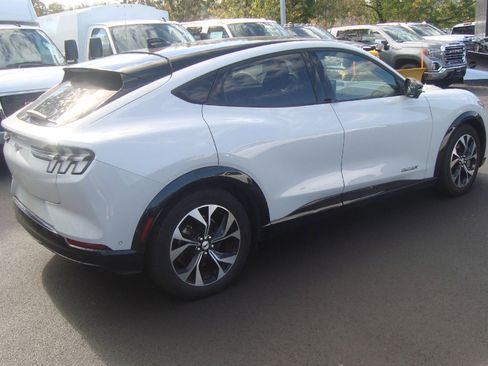 Used 2021 Ford Mustang Mach-E Premium image 4