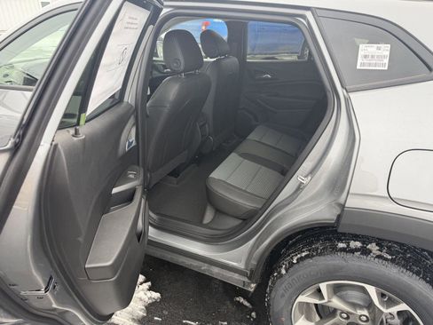 New 2026 Chevrolet Trax LT w/ Driver Confidence Package image 13