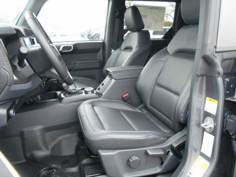 New 2025 Ford Bronco Badlands w/ Sasquatch Package image 33