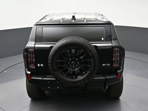 Certified 2026 GMC Hummer EV SUV AWD/4WD image 19