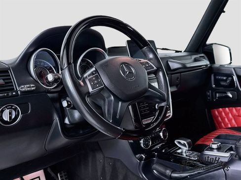 Used 2017 Mercedes-Benz G 63 AMG 4MATIC image 9