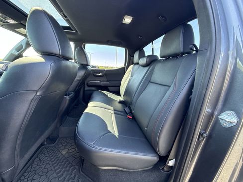 Used 2021 Toyota Tacoma TRD Pro AWD/4WD image 24