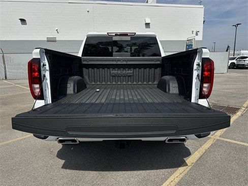 New 2026 GMC Sierra 1500 Elevation w/ Elevation Premium Package image 24