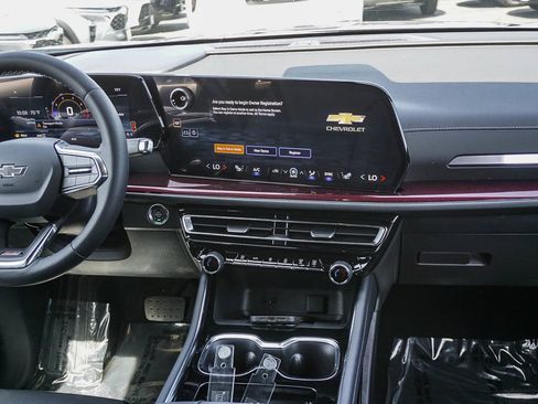 New 2026 Chevrolet Traverse Z71 AWD/4WD image 15