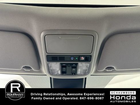 Used 2024 Honda Odyssey Elite image 10