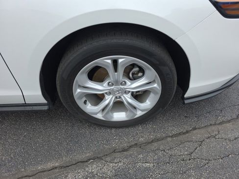 Used 2024 Honda Accord LX image 9