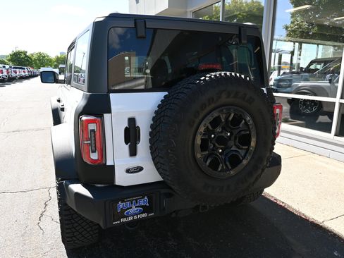 Used 2023 Ford Bronco Wildtrak AWD/4WD image 4