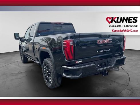 New 2026 GMC Sierra 2500 Denali w/ Denali Reserve Package AWD/4WD image 9