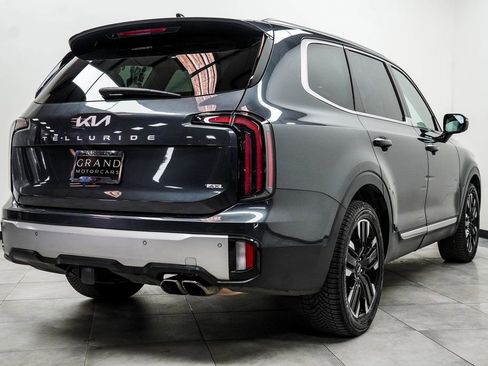 Used 2023 Kia Telluride AWD image 11