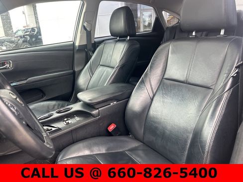 Used 2013 Toyota Avalon XLE image 12