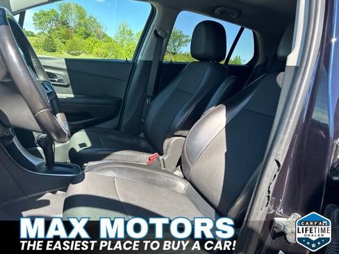 Used 2022 Chevrolet Trax LT w/ Driver Confidence Package AWD/4WD image 27