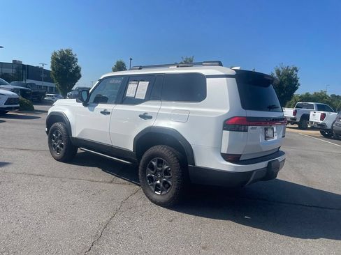 Used 2025 Lexus GX 550 AWD/4WD image 5