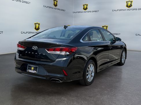 Used 2019 Hyundai Sonata SE w/ Cargo Package FWD image 5