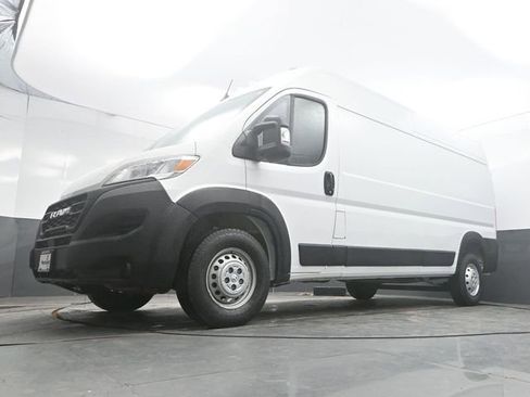 Used 2023 RAM ProMaster 2500 FWD image 31